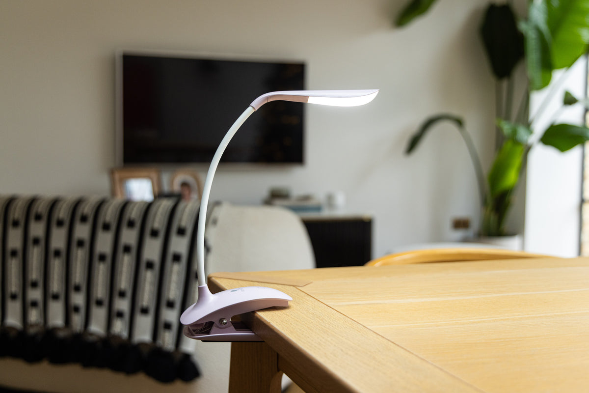 Smart Clip-On Lamp - Lilac