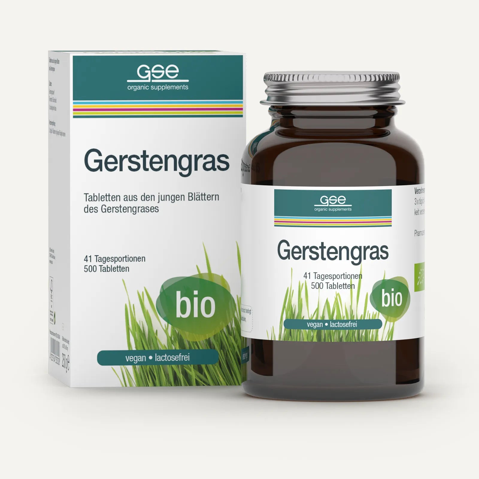Eine braune Glasflasche und eine Schachtel mit der Aufschrift „Gerstengras Tabletten (Bio)“ von gse.organic.supplements zeigen Grafiken mit grünem Gras und heben die Bio-Gerstengrastabletten hervor, die biologisch, vegan, laktosefrei und aus zertifiziertem kontrolliertem Anbau sind.