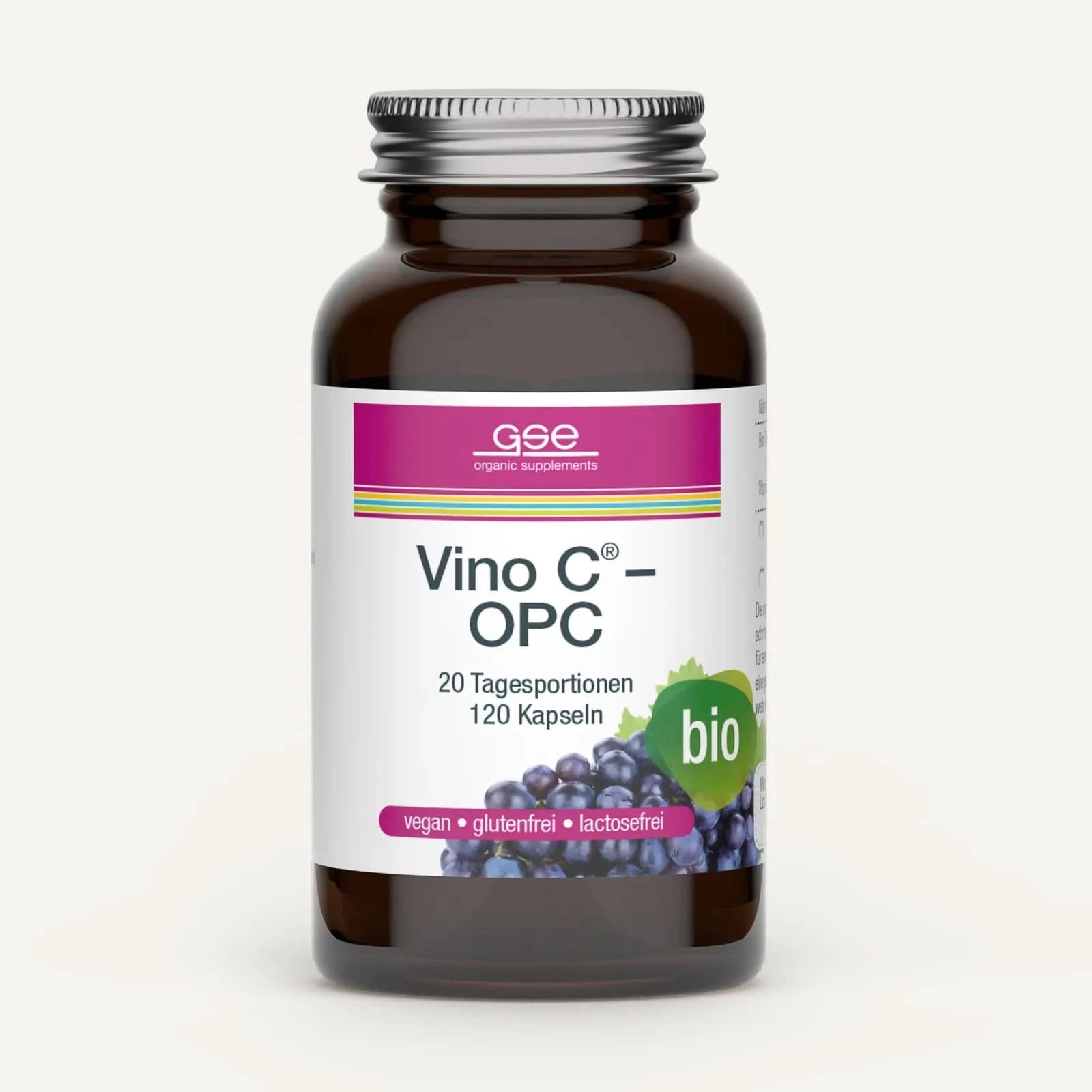 Eine braune Glasflasche mit der Aufschrift Vino C® – OPC (Bio) von gse.organic.supplements zeigt Traubenmotive und enthält 120 vegane Kapseln mit Bio-Traubenkernkonzentrat und Acerolapulver; sie ist glutenfrei, laktosefrei und ergibt 20 Tagesportionen.