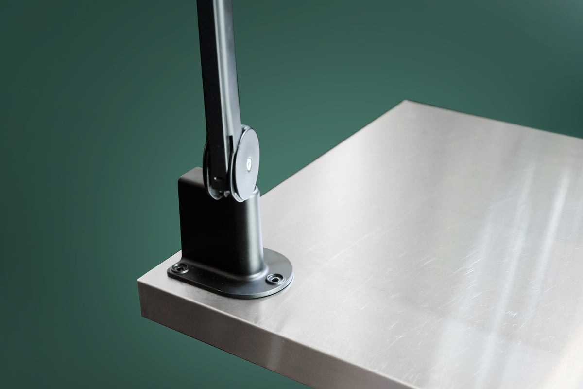 Wall & Table Mount