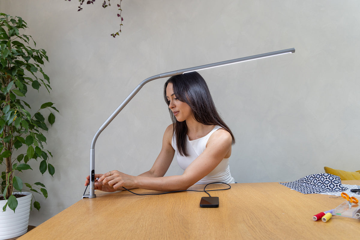 Slimline 4 Table Lamp – Ice Grey