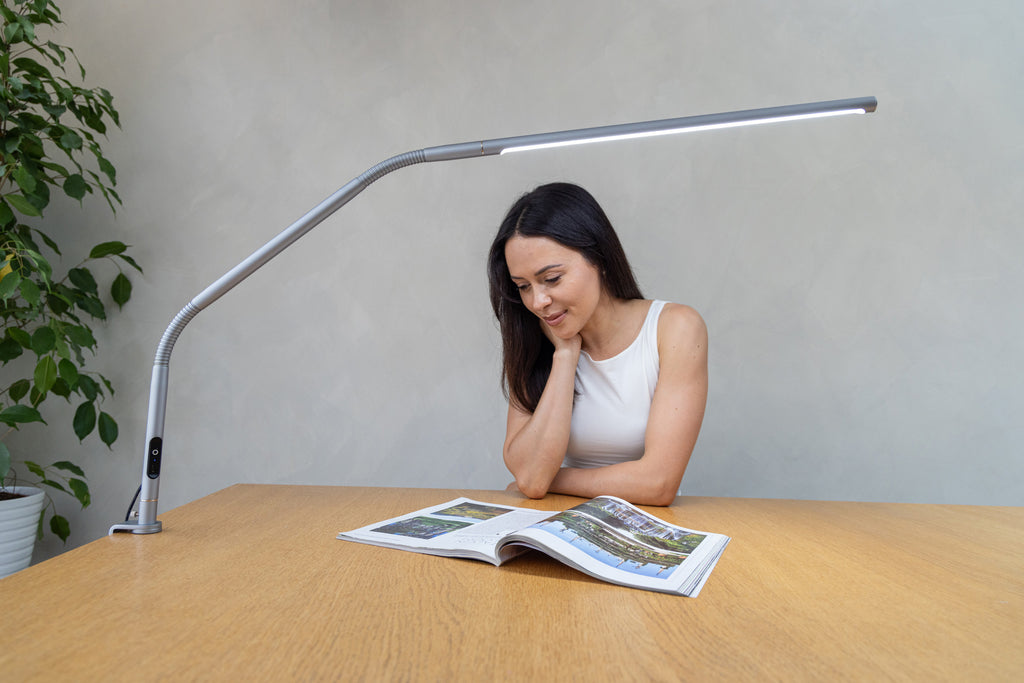 Slimline 4 Tischlampe Eisgrau